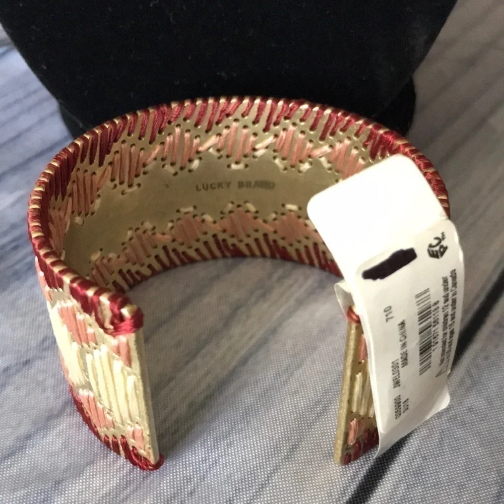 Lucky Brand this bracelet